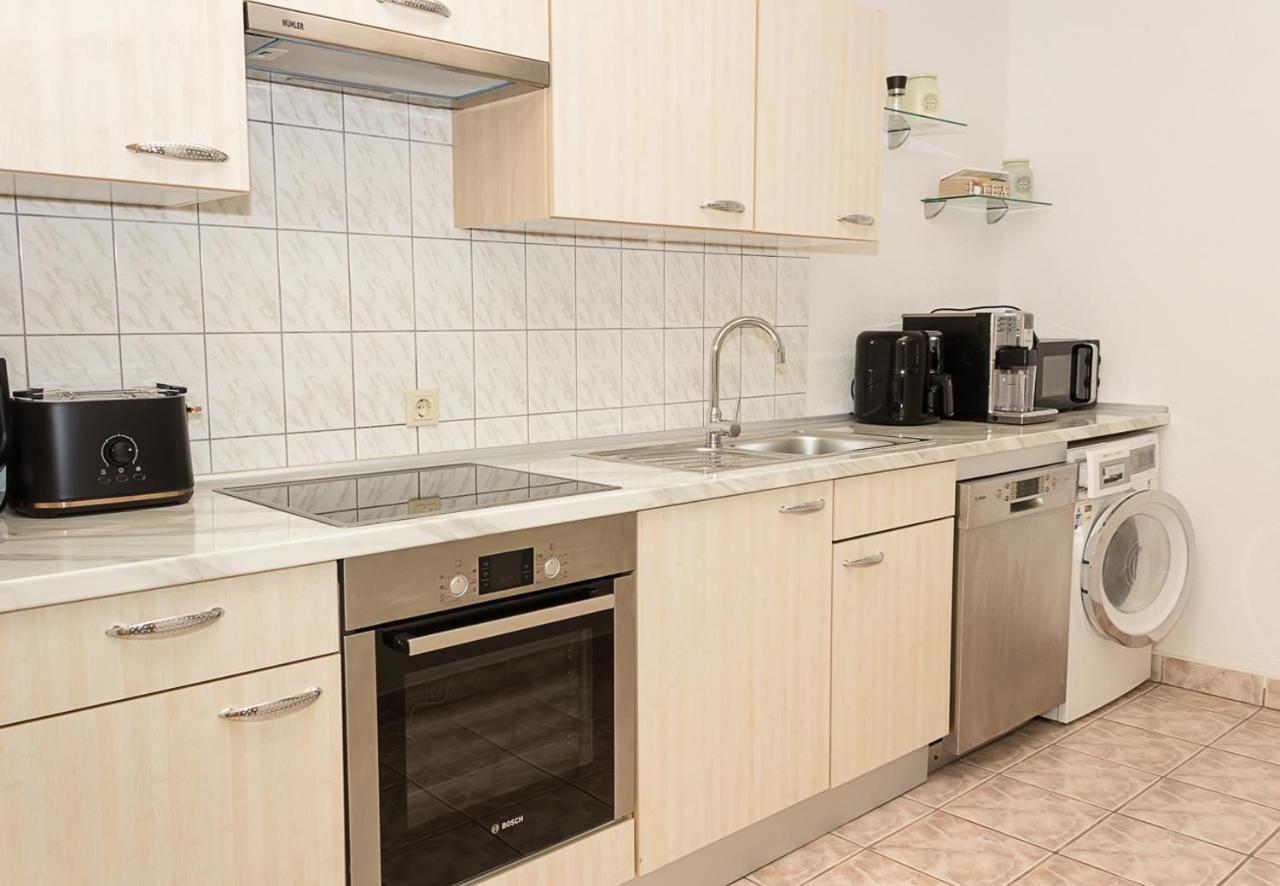 Two Identical Designer 2Bd Flats With Sea View In Balchik By Flat Mаnager Apartman Kültér fotó